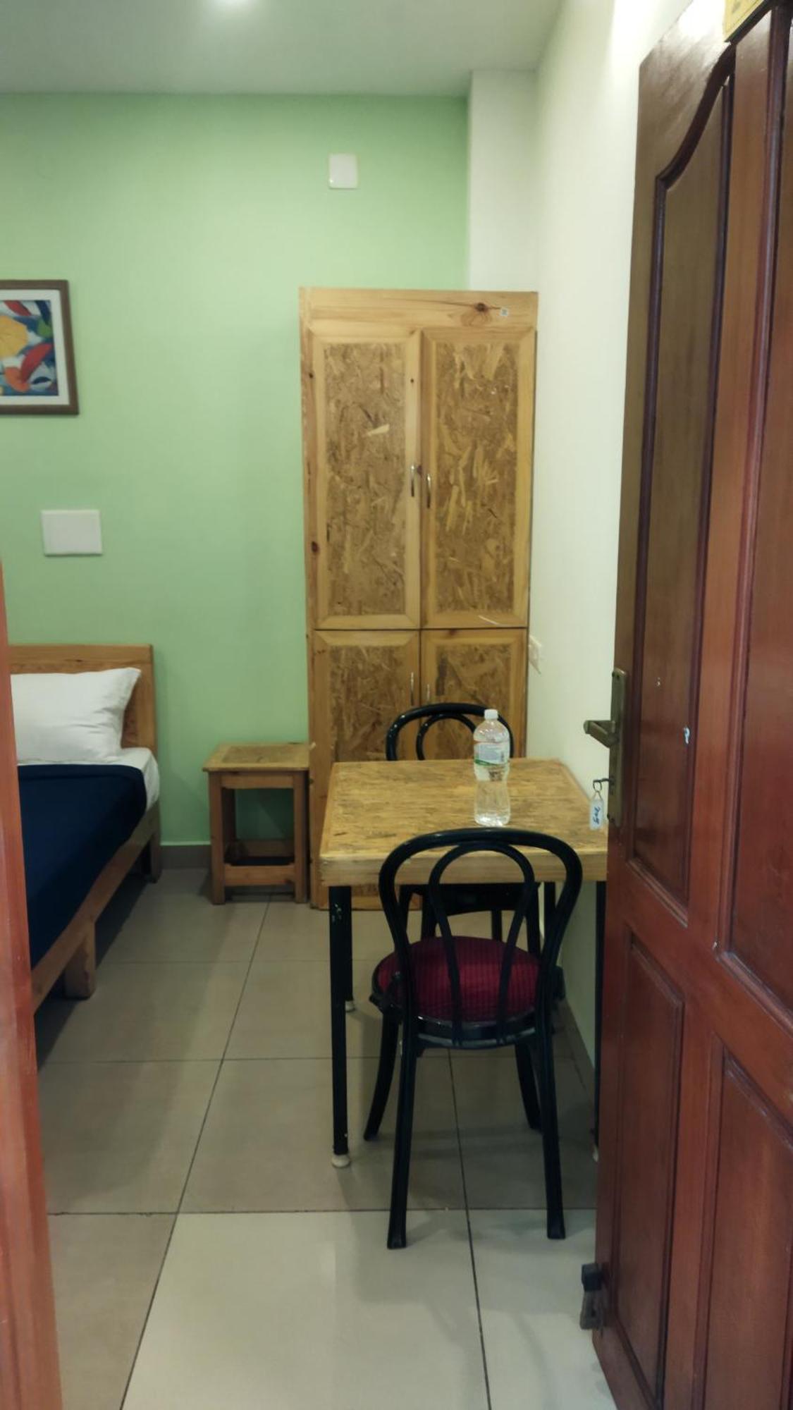 Chaplin Hotel Pondicherry Bagian luar foto