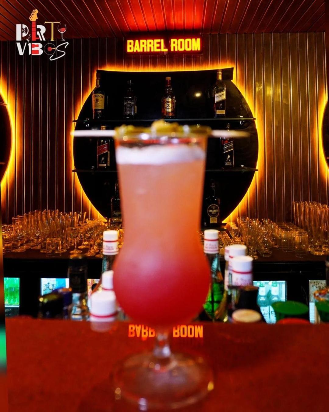 Chaplin Hotel Pondicherry Bagian luar foto